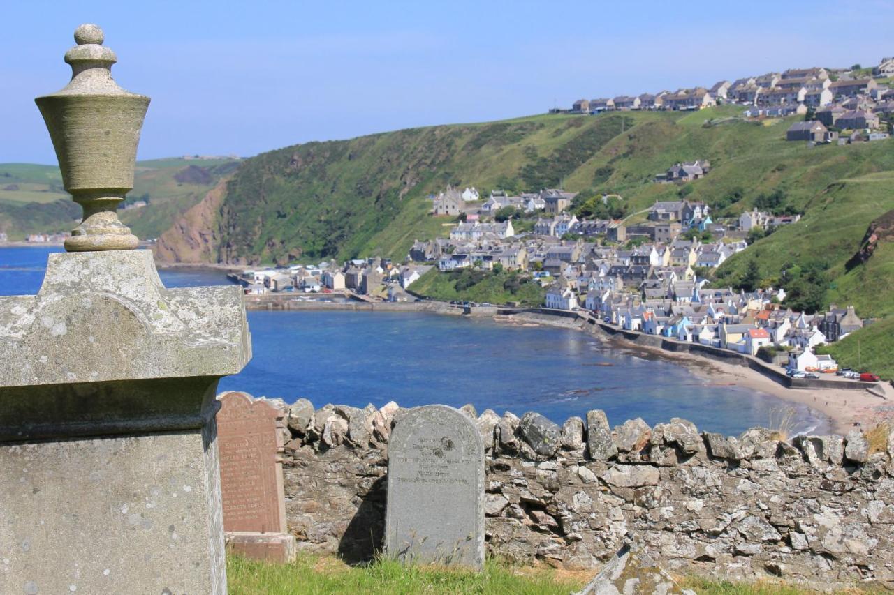 Bellevue Holiday Cottage Gardenstown Екстериор снимка